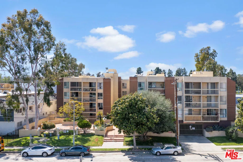 North Hollywood, California 91601, United States, 1 Bedroom Bedrooms, ,1 BathroomBathrooms,Residential,Active,223814