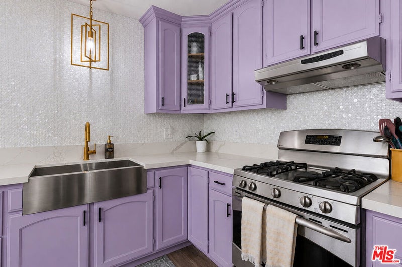 1836 W 46th Street