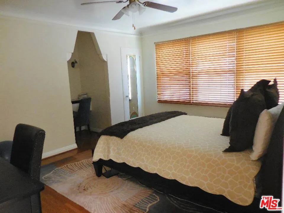 Los Angeles, California 90035, United States, 3 Bedrooms Bedrooms, ,2 BathroomsBathrooms,Residential,Active,199619