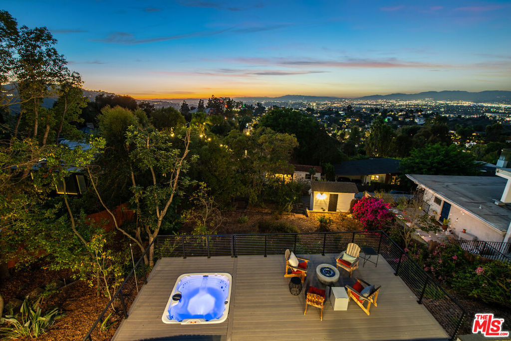 3345 Wonder View Drive