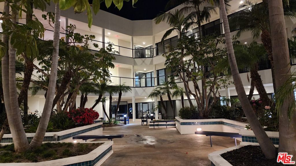 Properties 4 1403 N Tustin Avenue