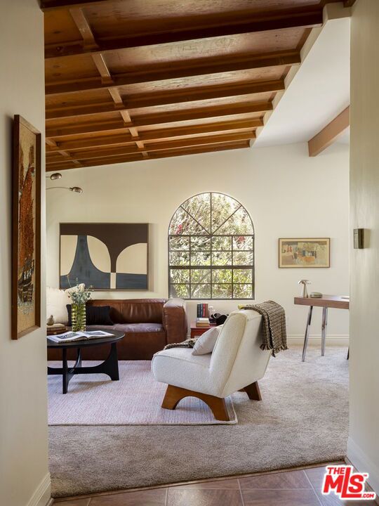 5011 El Verano Avenue