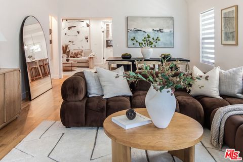 1363 S Curson Avenue Los Angeles CA 90019