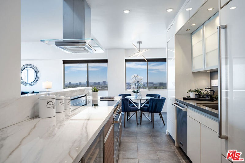 1155 N La Cienega Boulevard 508