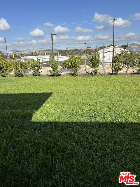 13025 Dewey Street Los Angeles CA 90066