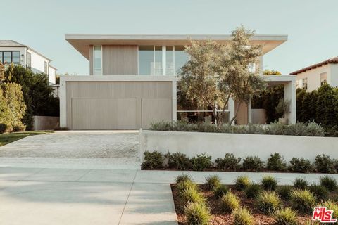 634 Moreno Avenue Los Angeles CA 90049