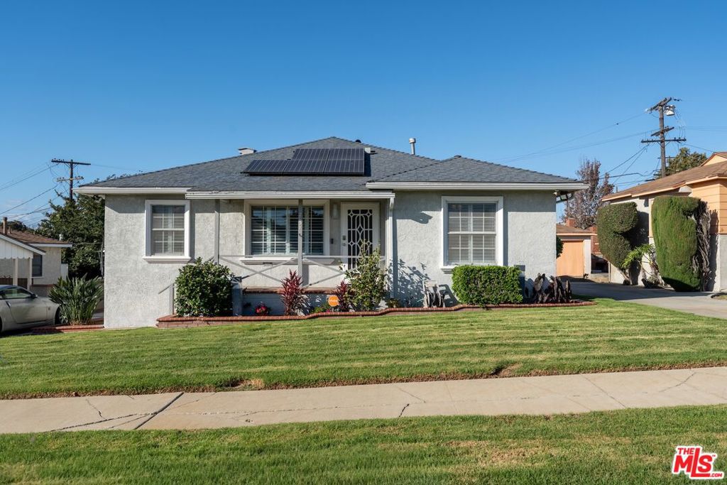 2031 W 98th Street