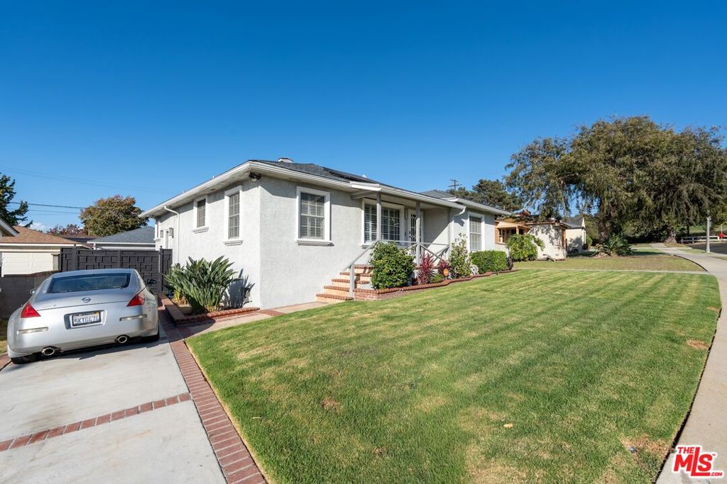 2031 W 98th Street