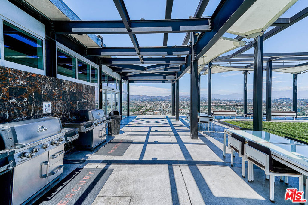 3810 Wilshire Boulevard 1001