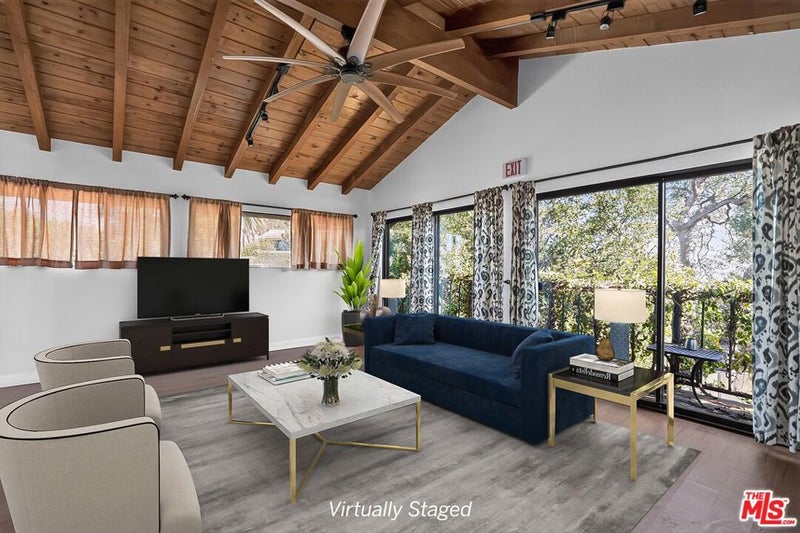 8147 Mulholland Drive