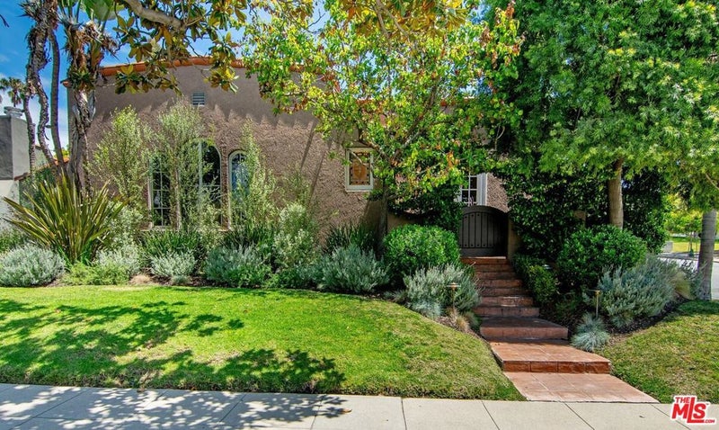 300 N Bronson Avenue