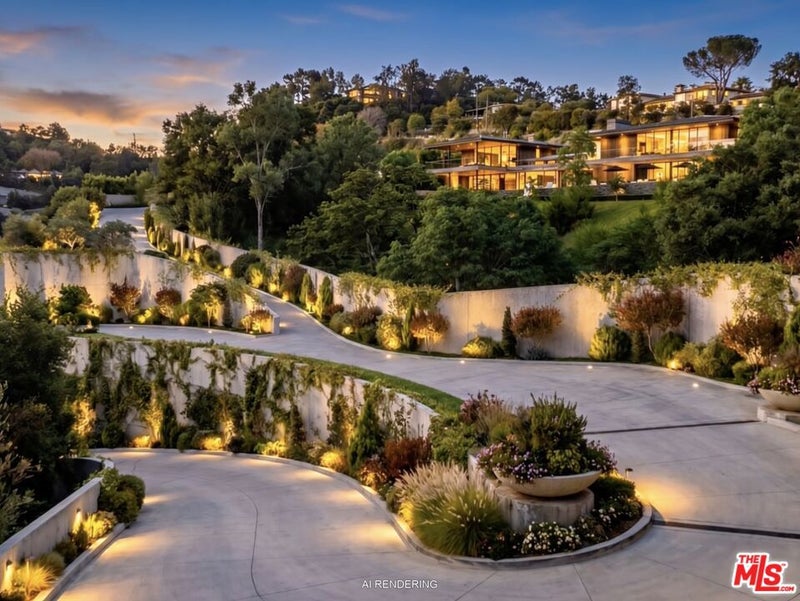 13511 Mulholland Drive