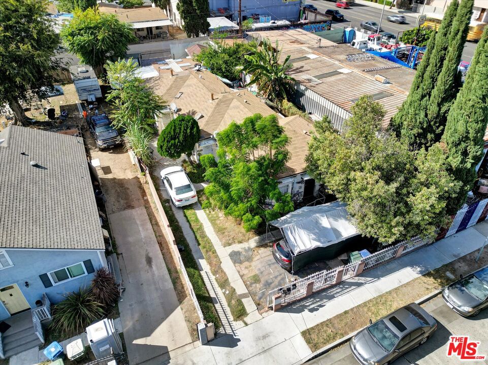 8611 Elm Street