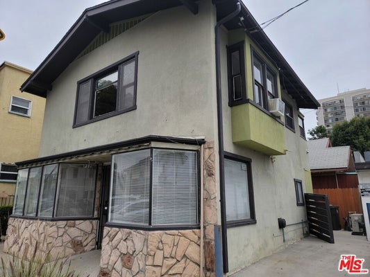 702 CEDAR AVE, LONG BEACH, CA 90813 - Image f0ca5b8ec1b99460ad0c2fed13a88e5d/1262247974