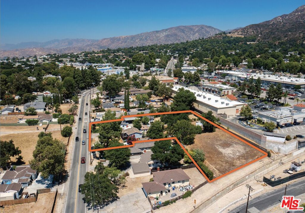 Properties 4 9722 Tujunga Canyon Boulevard