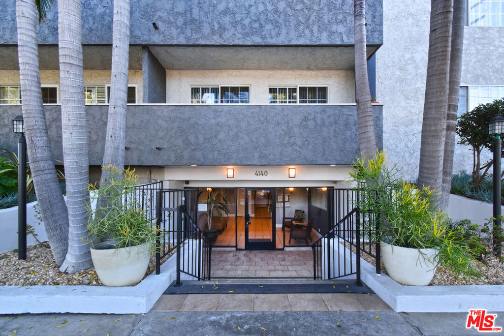 4140 Warner Boulevard 302