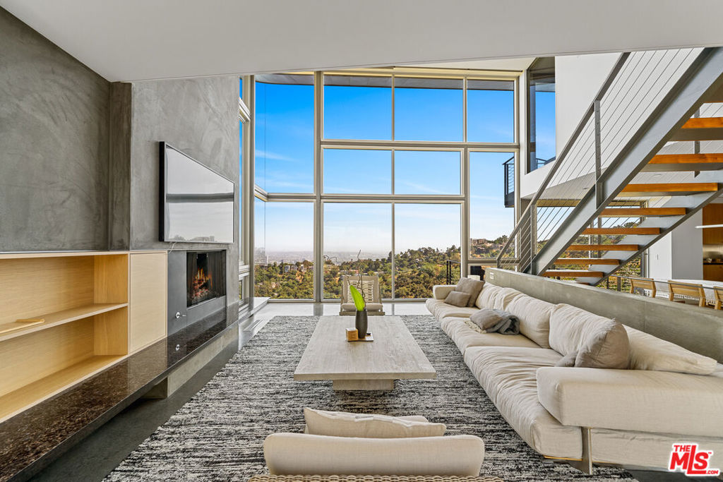 Properties 3 8300 Rugby Place