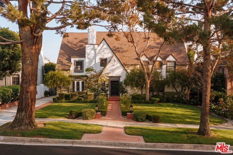 628 N Sierra Drive