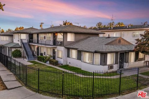 13226 Vanowen Street North Hollywood CA 91605