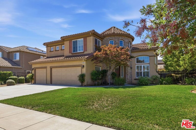 18275 Los Padres Place