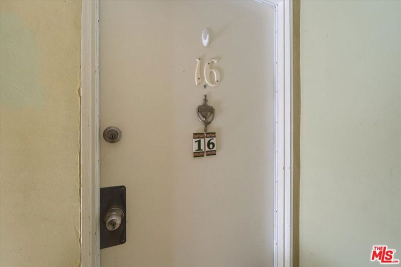 428 Hill Street 16