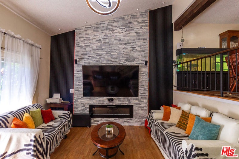 9041 Van Nuys Boulevard 210