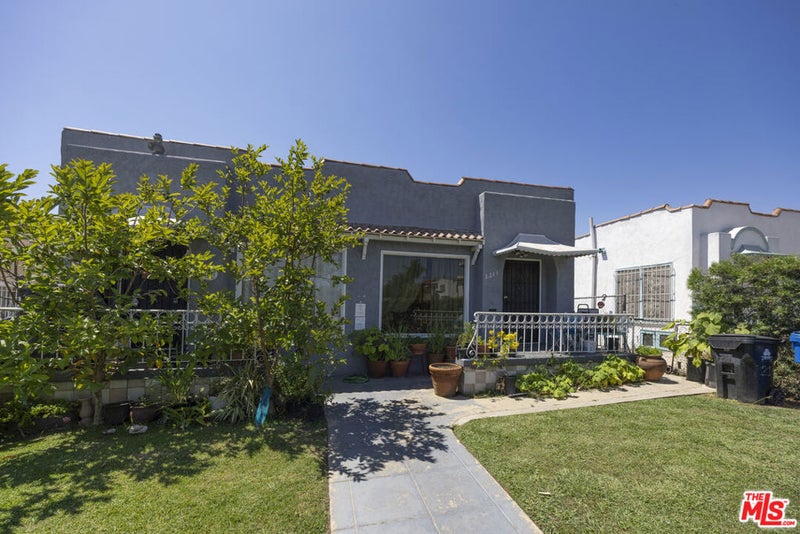 2211 S Bronson Avenue