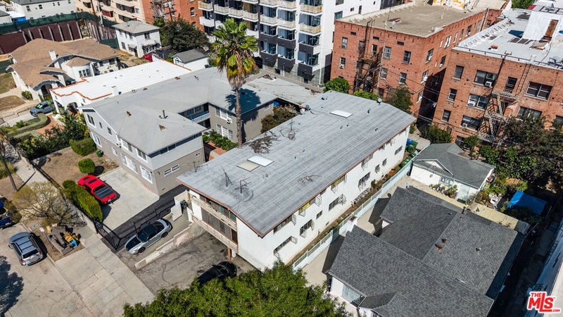 736 Gramercy Drive