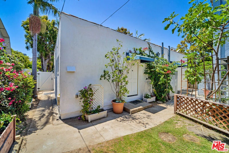 1231 17th Street