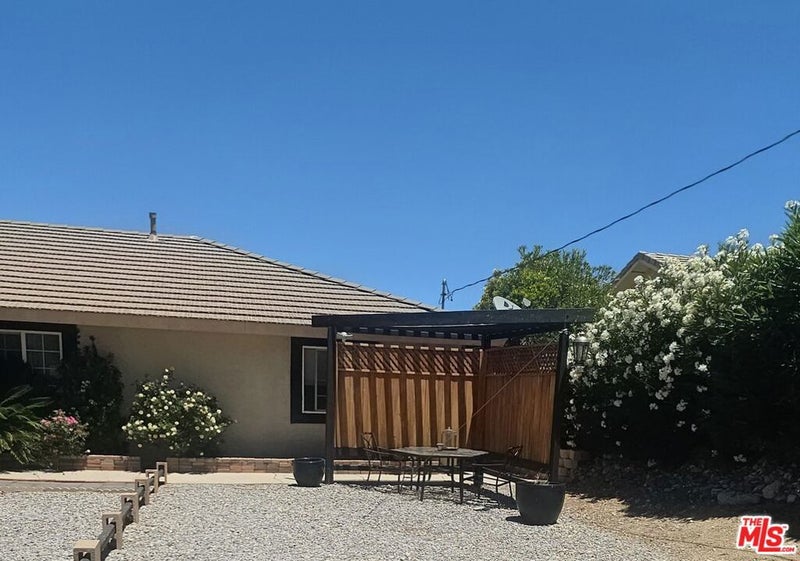 1168 Smoke Tree Road