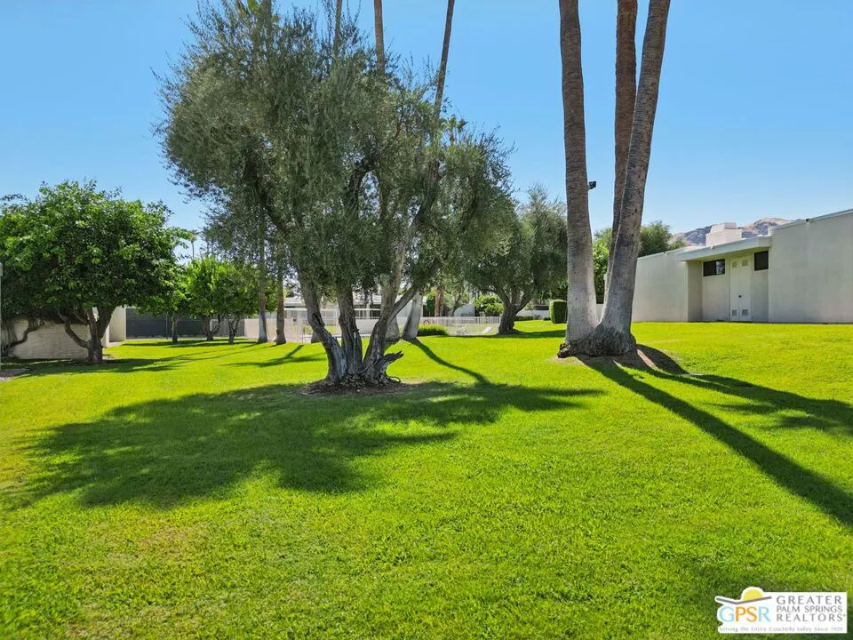 Palm Springs, California 92264, United States, 2 Bedrooms Bedrooms, ,3 BathroomsBathrooms,Residential,Active,189023