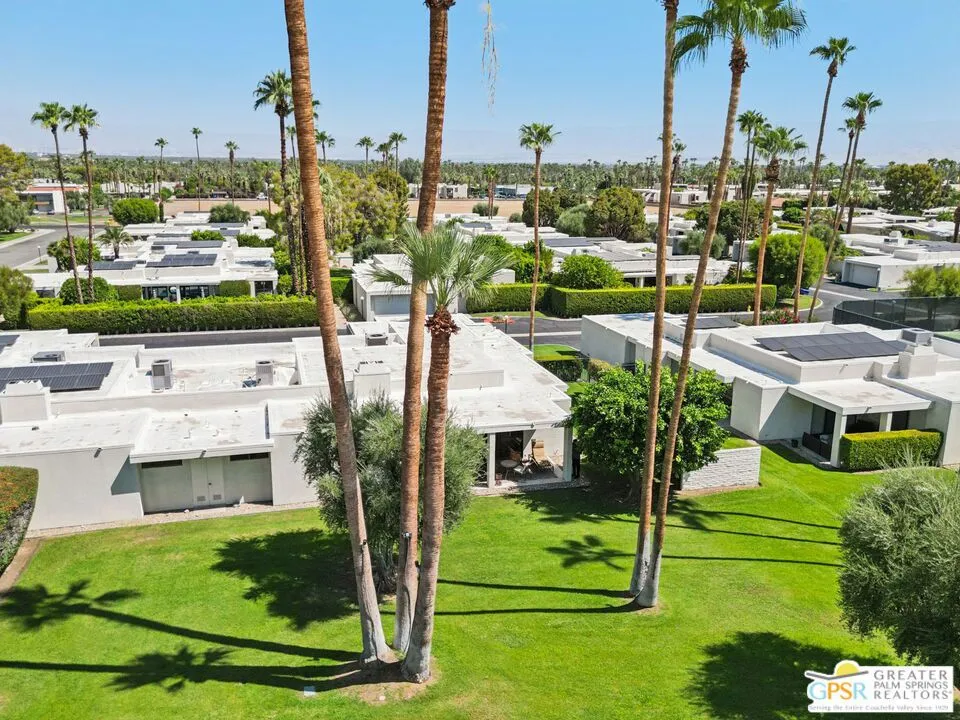 Palm Springs, California 92264, United States, 2 Bedrooms Bedrooms, ,3 BathroomsBathrooms,Residential,Active,189023