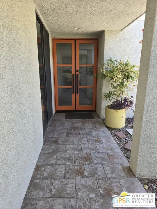 Palm Springs, California 92264, United States, 2 Bedrooms Bedrooms, ,3 BathroomsBathrooms,Residential,Active,189023