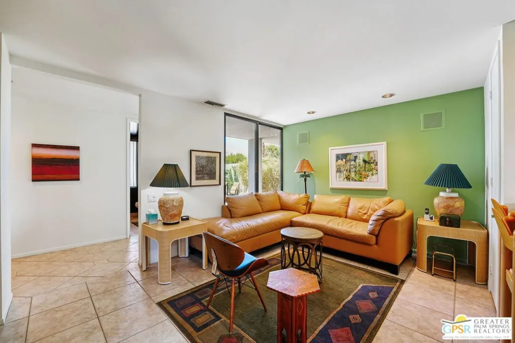 Palm Springs, California 92264, United States, 2 Bedrooms Bedrooms, ,3 BathroomsBathrooms,Residential,Active,189023