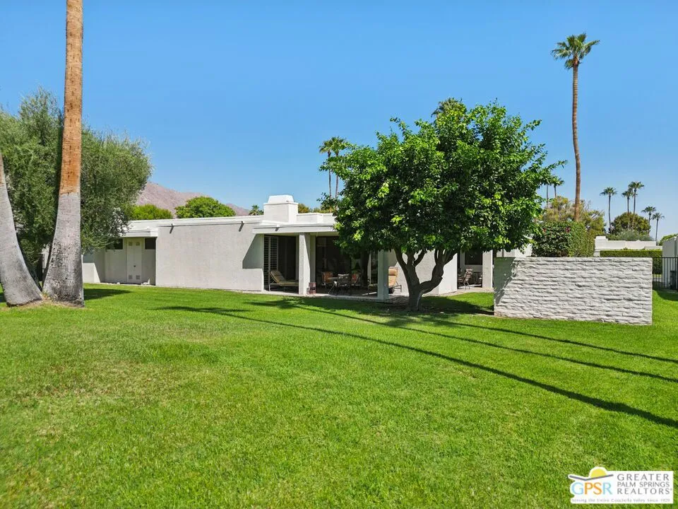 Palm Springs, California 92264, United States, 2 Bedrooms Bedrooms, ,3 BathroomsBathrooms,Residential,Active,189023