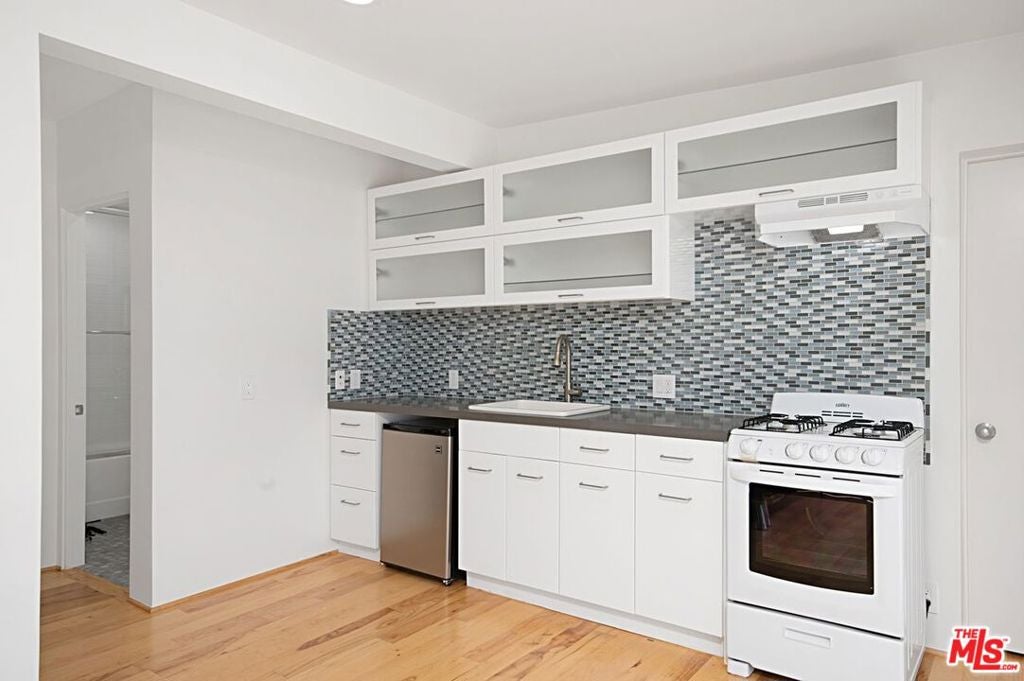 32628 Pacific Coast Highway GH