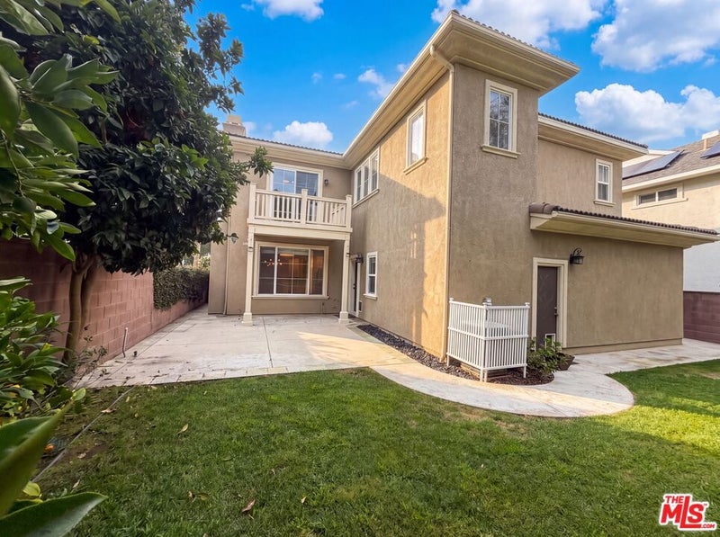 48 Laurelhurst Drive