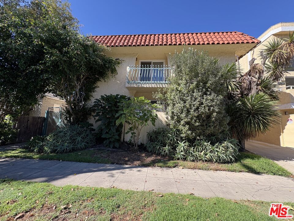 12025 Washington Place