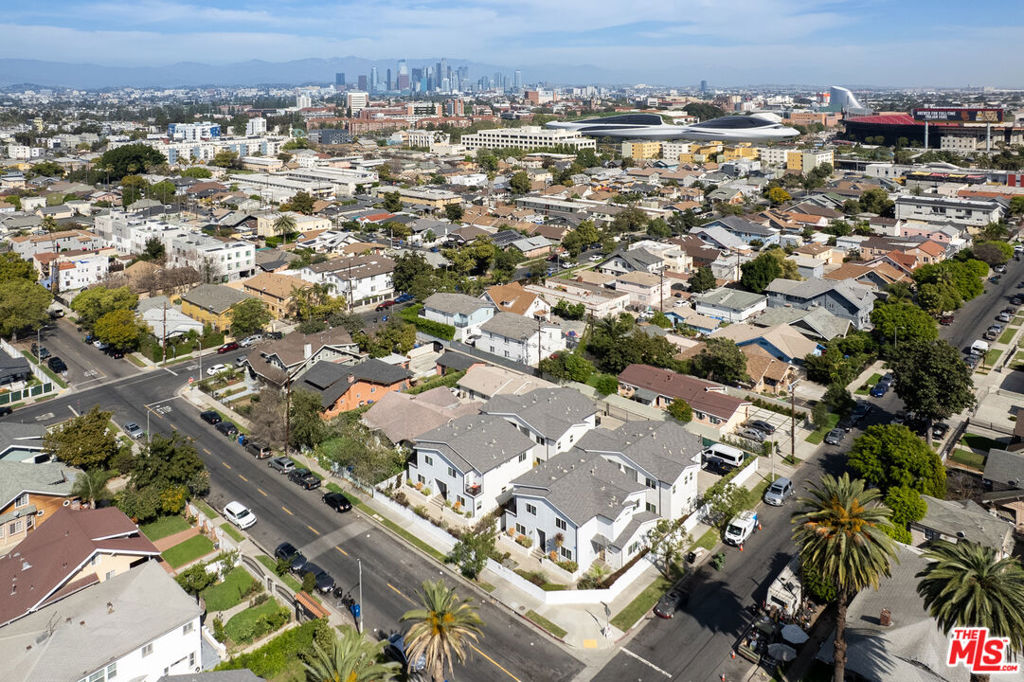 1135 Leighton Avenue