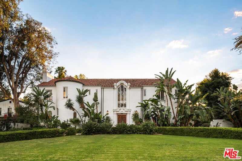 1003 Benedict Canyon Drive