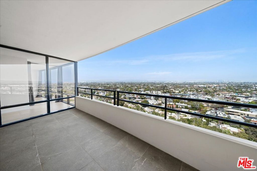 4316 Marina City Drive 1131