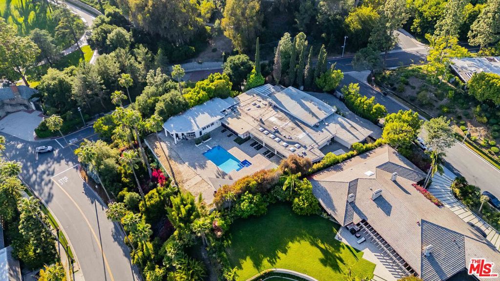 Properties 2 430 Robert Lane