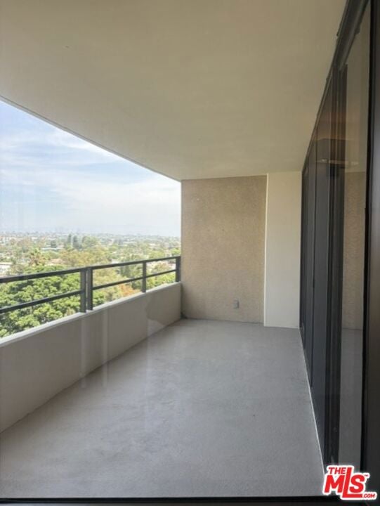 4337 Marina City 435