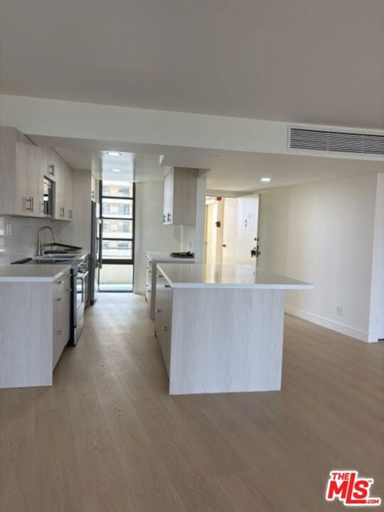 4337 Marina City 435