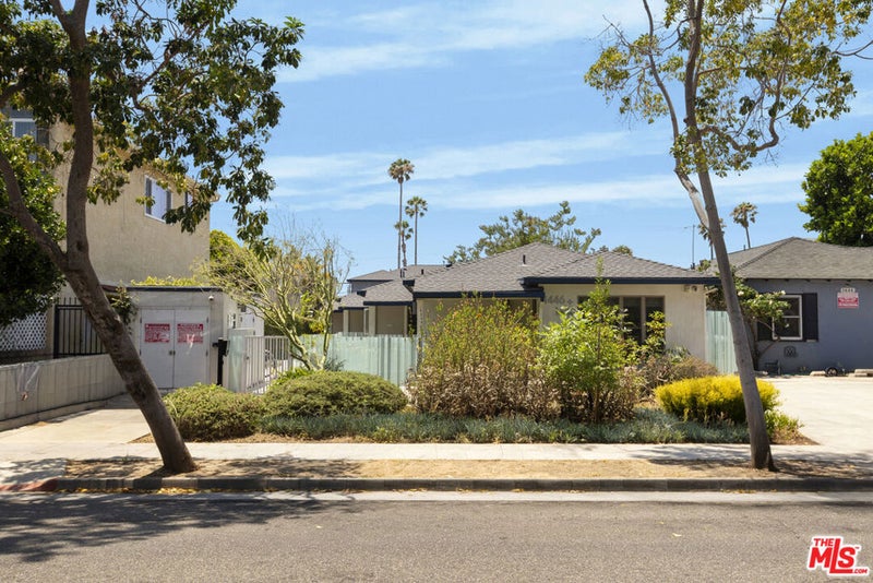 1446 Yale Street
