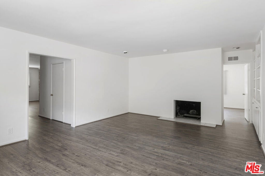 15508 Royal Ridge Road