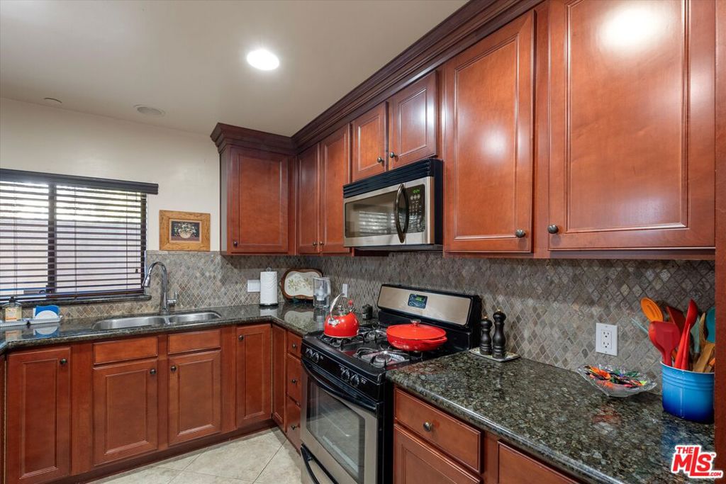 7123 Greeley Street 102