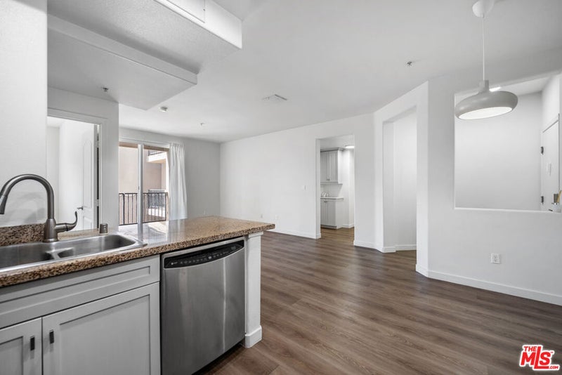 360 W Avenue 26 314