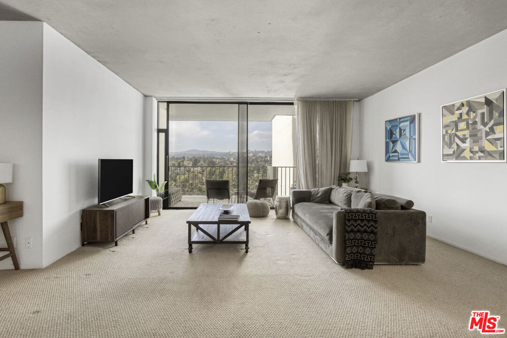 10433 Wilshire Boulevard 808