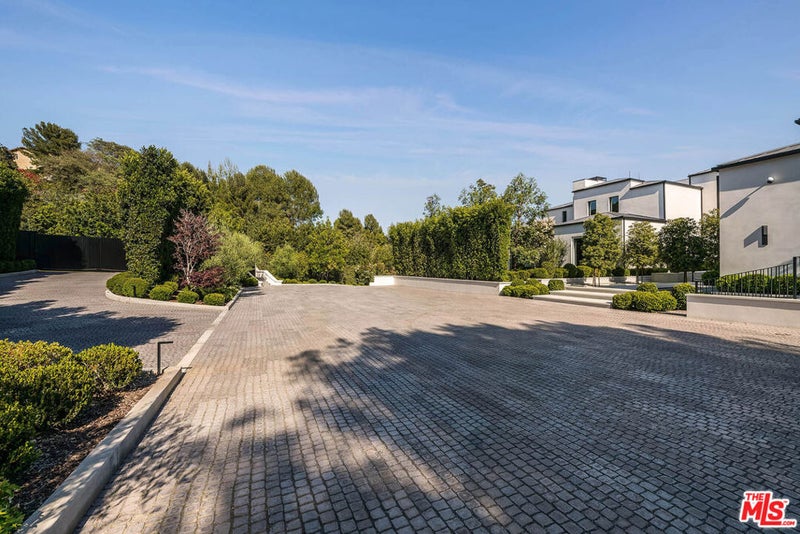 73 Beverly Park Lane